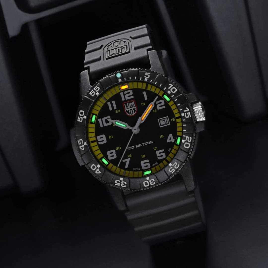 Leatherback Sea Turtle Giant, 44 mm, Outdoor Watch - 0325 - Image 3