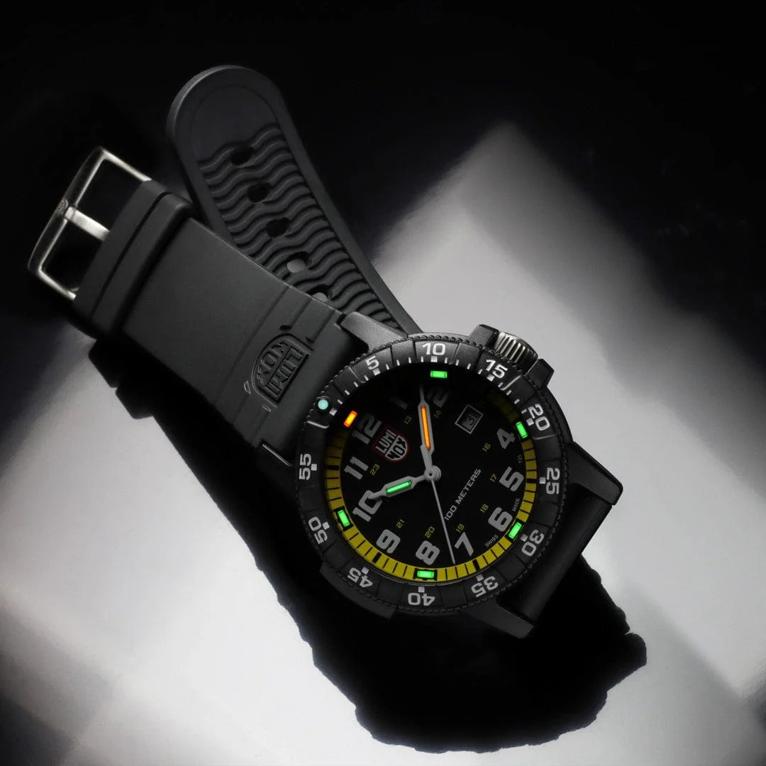 Leatherback Sea Turtle Giant, 44 mm, Outdoor Watch - 0325 - Image 4
